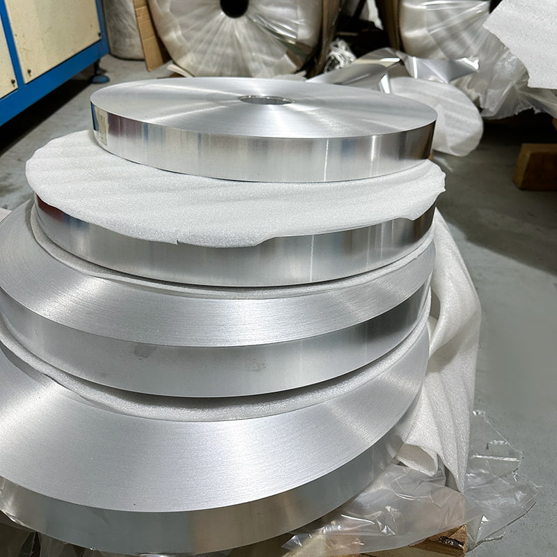 Folha de alumínio lisa